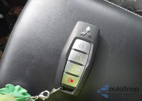 2022 Mitsubishi Outlander Black Edition S-Awc/Se 2.5 S-Awc/Se Launch Edition S-Awc z USA, uszkodzony, nr VIN JA4J4UA83NZ077141